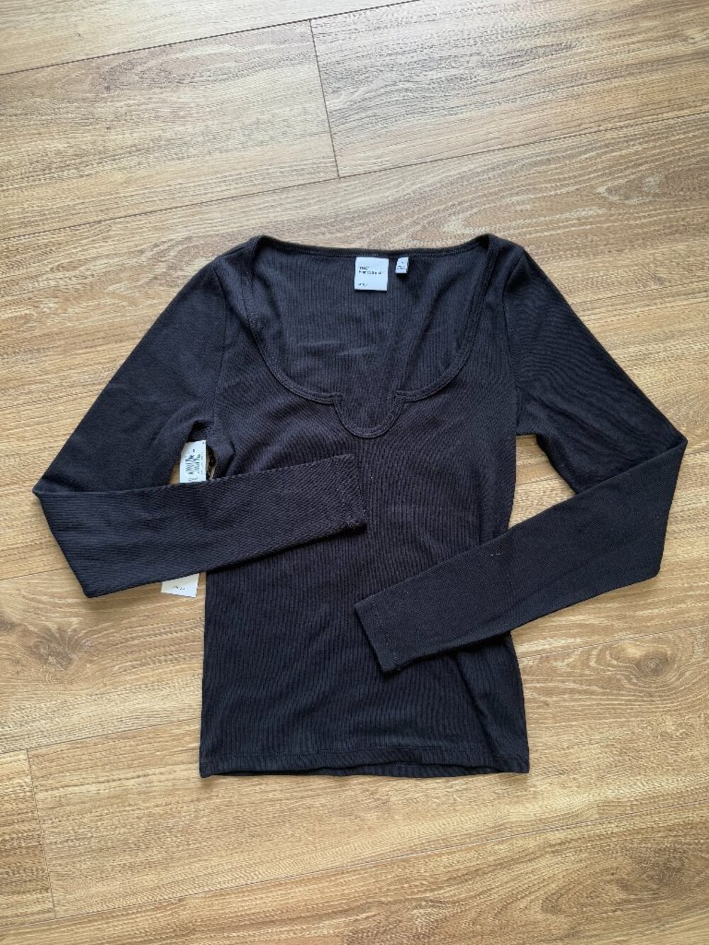 Aritzia TNA Homestretch Long Sleeve